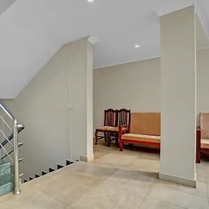 ** Hotel O Metro Residency India