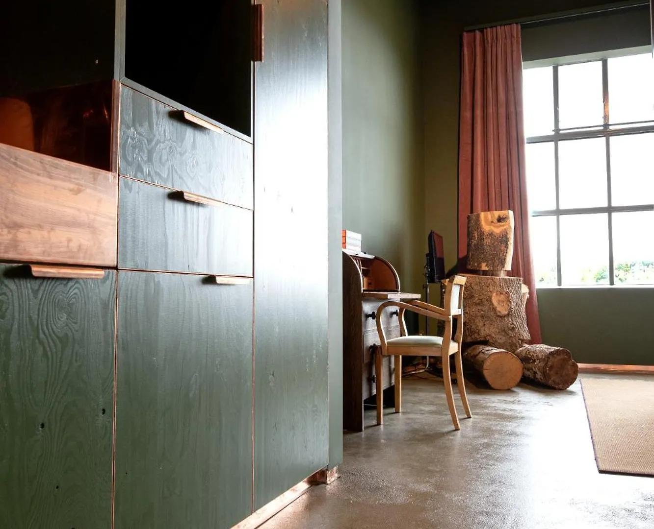 Hotel Piet Hein Eek Eindhoven 0*,  Pays-Bas